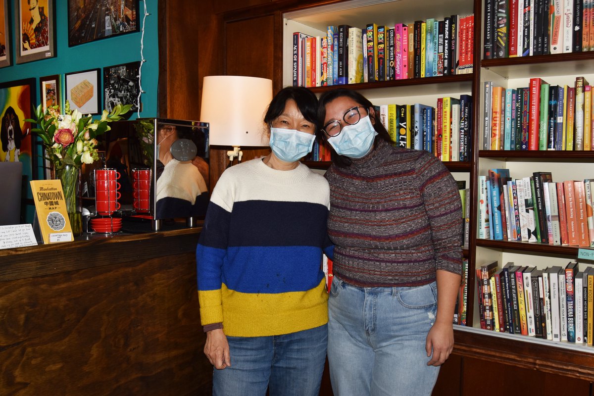 ninarobertsnyc's tweet photo. I am so excited, a new bookstore in the neighborhood! (44 Mulberry Street, Manhattan.) Thank you @nprscottsimon for bringing #YuandMeBooks to my attention & @stirfrygrace for underscoring what a special place it is. This is proprietor Lucy Yu and her mom. Support #smallbiz! https://t.co/0perwWCuGT