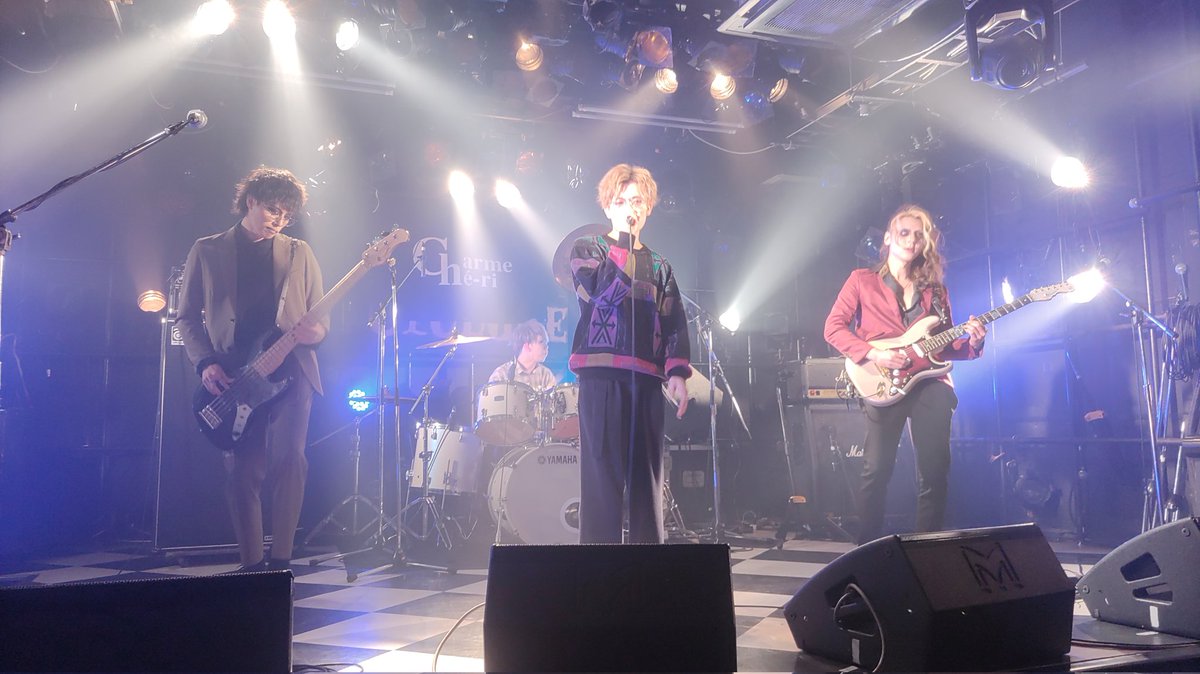 aki_vanish's tweet photo. 本日は渋谷サイクロン
無事終了しました！

沢山の輪が広がり
これからさらに大きな事に
挑戦していきます！

本当これが東京のレベルかと
驚きの連続でした！

主催のSeveN.のみなさま
演者様、お客様、渋谷サイクロン
まさきさん！
ありがとうございました！

＃渋谷サイクロン https://t.co/0mMPUNcYFk