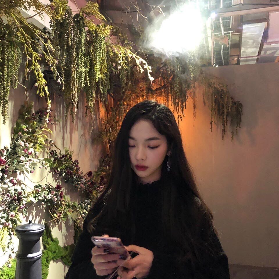 yoojimx's tweet photo. Predebut Karina is just something else, like wow https://t.co/LmDWEk9tL9