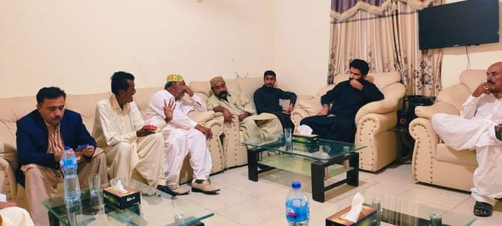 DinoHalepota's tweet photo. Ppp agwan badin cheif sardar shahzad bashir ahmed Halepoto sb https://t.co/D6rqZtqWJU