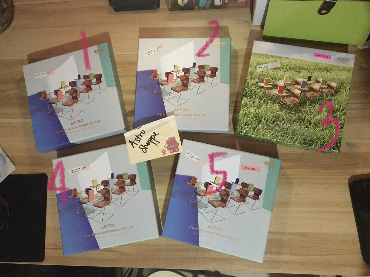 Astro_shoppe's tweet photo. Dream Part 2 Albums 

1- ₽200 
2- ₽90
3- ₽200 
4- ₽200 
5- ₽200 

+ lsf https://t.co/P3kHRQlVsU