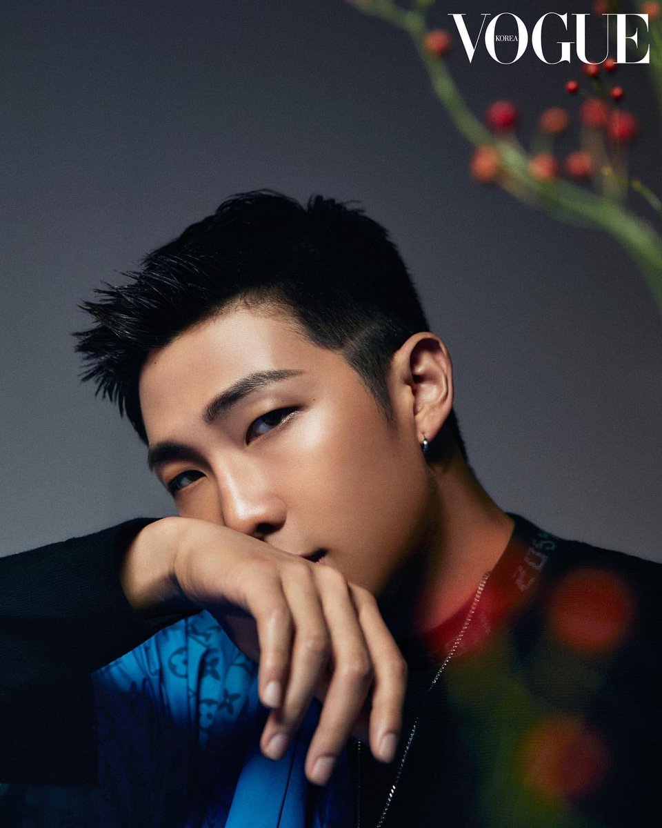 Ivanna Fhernandes 💜🇧🇷💙 tweet media