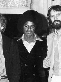 MJCloseUp's tweet photo. #MichaelJackson https://t.co/syvD1dDM29
