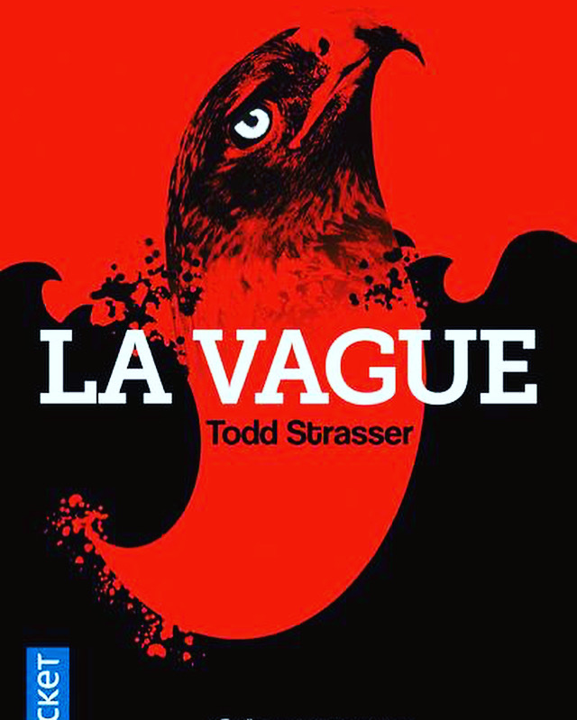 mpicco33's tweet photo. #Lecture La Vague de #ToddStrasser
A placer entre la ferme des animaux et 1984!
La faculté confortable des hommes à chercher un leader pour penser à leur place, quitte à suivre comme des moutons… hélas !
#lecture #anticipation #temoignage #dictature #lavague https://t.co/l7FthwYg2Q
