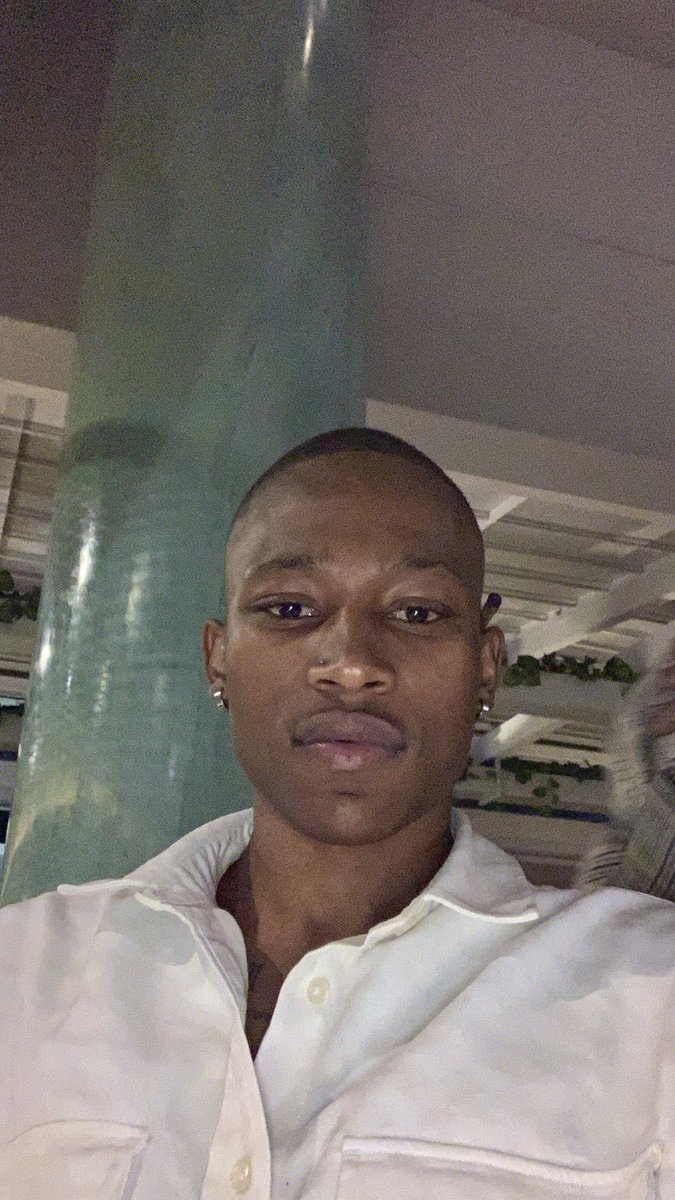 WhoIsLizo's tweet photo. Hope y’all been grand. https://t.co/v3u1yvy7ao