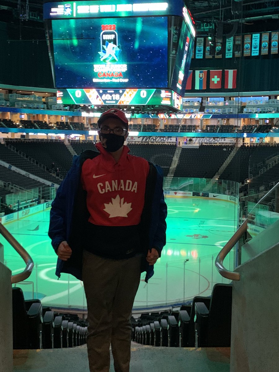 LoubardiasMedia's tweet photo. Have always so wanted to share the World Jr experience with my son. Tonight it becomes a reality.   I am one happy dad. https://t.co/LhsHsvJR6c