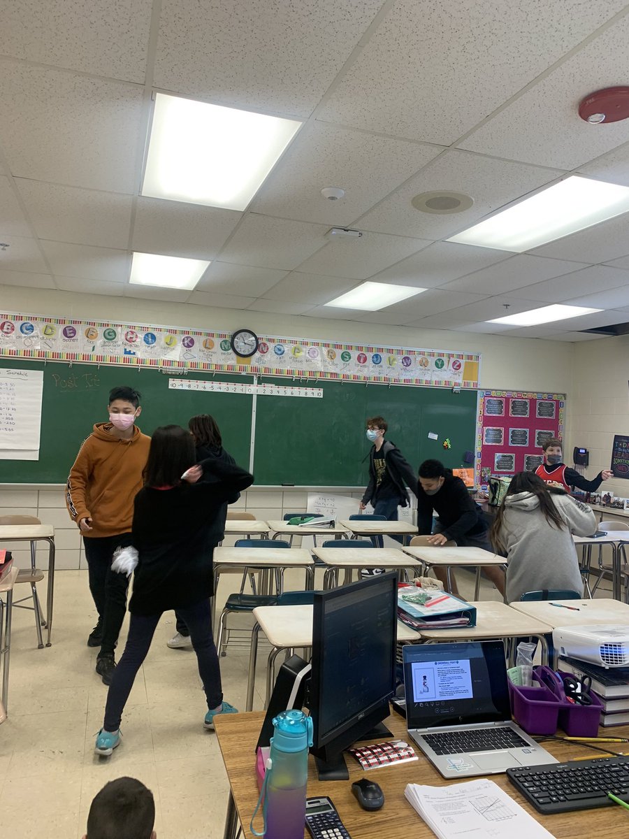 Kelly Ena tweet media