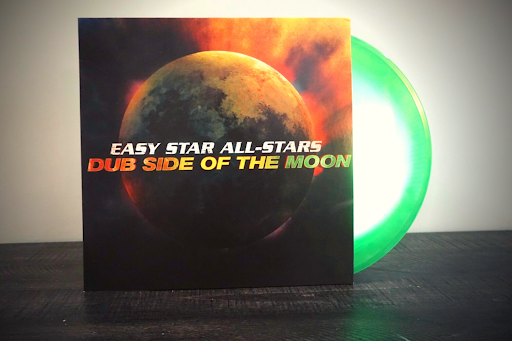 EasyStarAllStar's tweet photo. Is Dub Side of the Moon on your holiday playlist? 🔥🔥 

Full album available at https://t.co/ZgOX7SvGJe

#PinkFloyd  #EasyStarRecords #DarkSideoftheMoon #DubSideoftheMoon https://t.co/T60q3q1UqZ