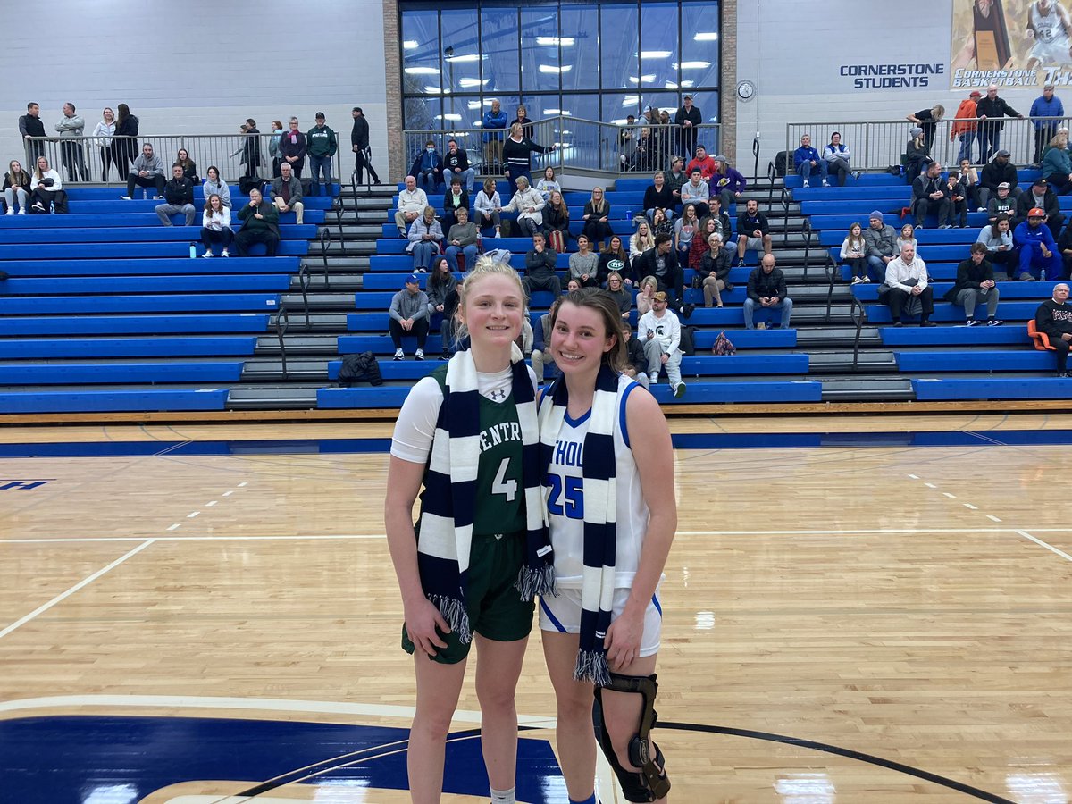 CUathletics's tweet photo. Congratulations to Rockford on winning the Girls Blue Division! 

MVP: Grace Lyons (Rockford)

All-Tourney: Theryn Hallock (FH Central), Ella Mondoroski (Catholic Central), Alyssa Wypysch (Rockford), Abby Kimball (West Catholic)

@FOX17Blitz @WOODTV @wzzm13 @MLiveSports https://t.co/GZJd9WFP3z