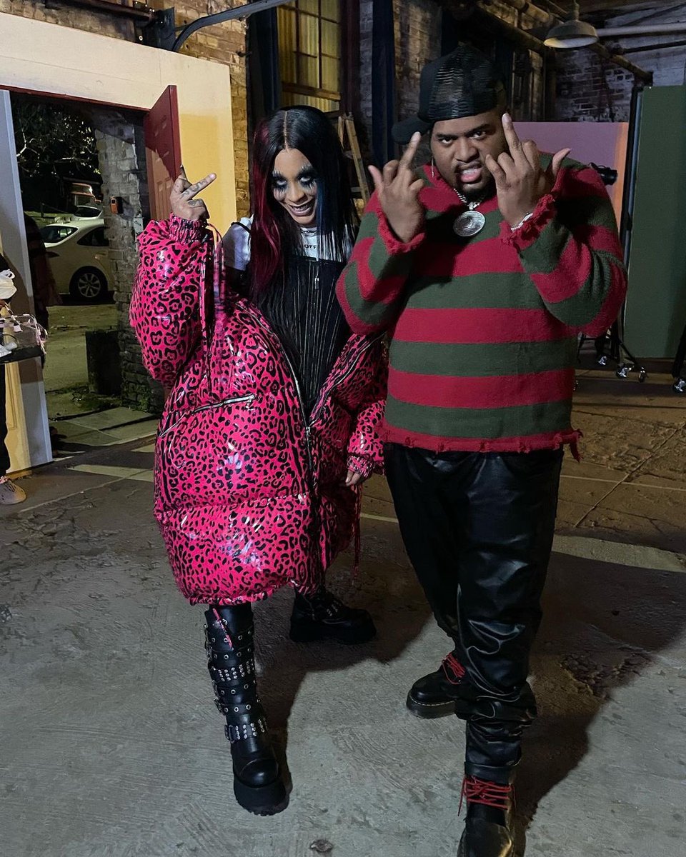 CRUNKSTAR tweet media