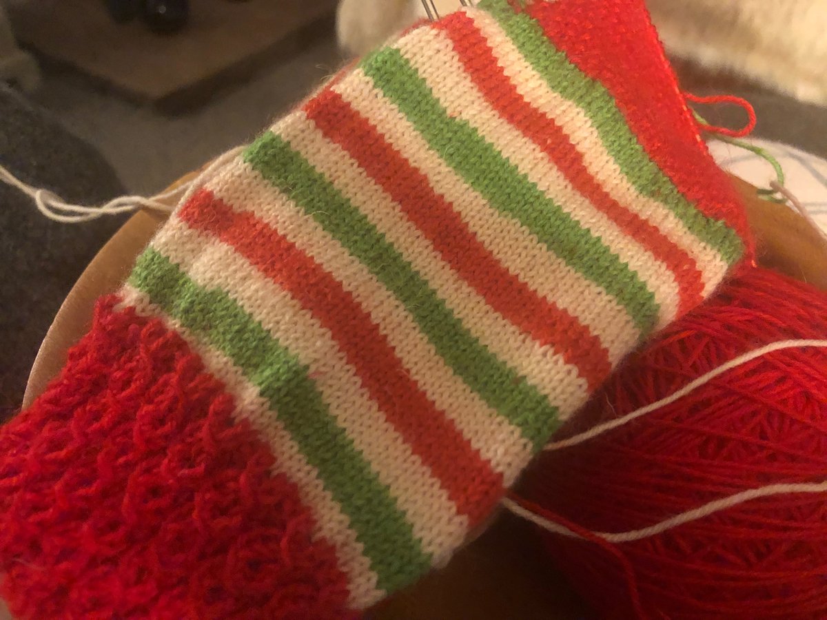 Just a spot of late night knitting. Just over 24hrs left and only half a sock done. The pressure is on
