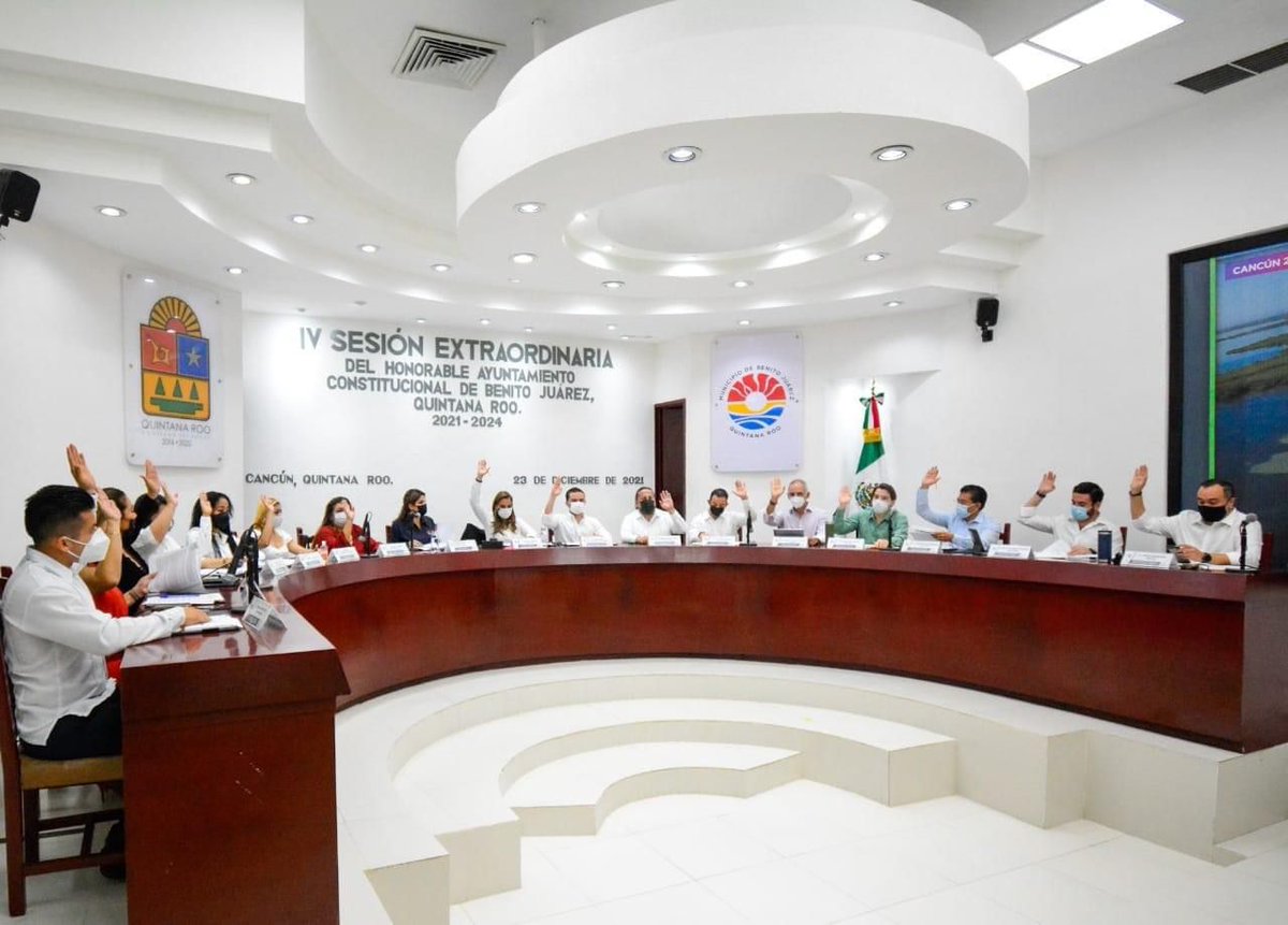 Flor Ruiz (@florruizcosio) on Twitter photo Hoy en la IV Sesión Extraordinaria del Cabildo Municipal encabezada por nuestra Pdte. <a href="/MaraLezama/">Mara Lezama</a>. se aprobó el presupuesto de egresos para el ejercicio fiscal 2022, alineado al (PMD) 2021-2024. Un presupuesto pensado en y para el bienestar de los benitojuarenses. Hoy en la IV Sesión Extraordinaria del Cabildo Municipal encabezada por nuestra Pdte. <a href="/MaraLezama/">Mara Lezama</a>. se aprobó el presupuesto de egresos para el ejercicio fiscal 2022, alineado al (PMD) 2021-2024. Un presupuesto pensado en y para el bienestar de los benitojuarenses.