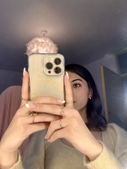 gonna finger ur butthole 💅 https://t.co/RQapm4ahqW