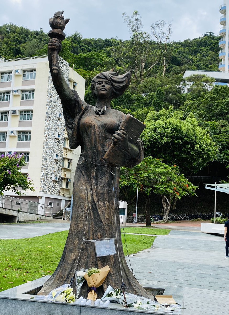 BREAKING: <a href="/CUHKofficial/">The Chinese University of Hong Kong - CUHK</a>’s Lady Liberty statue removed from campus.