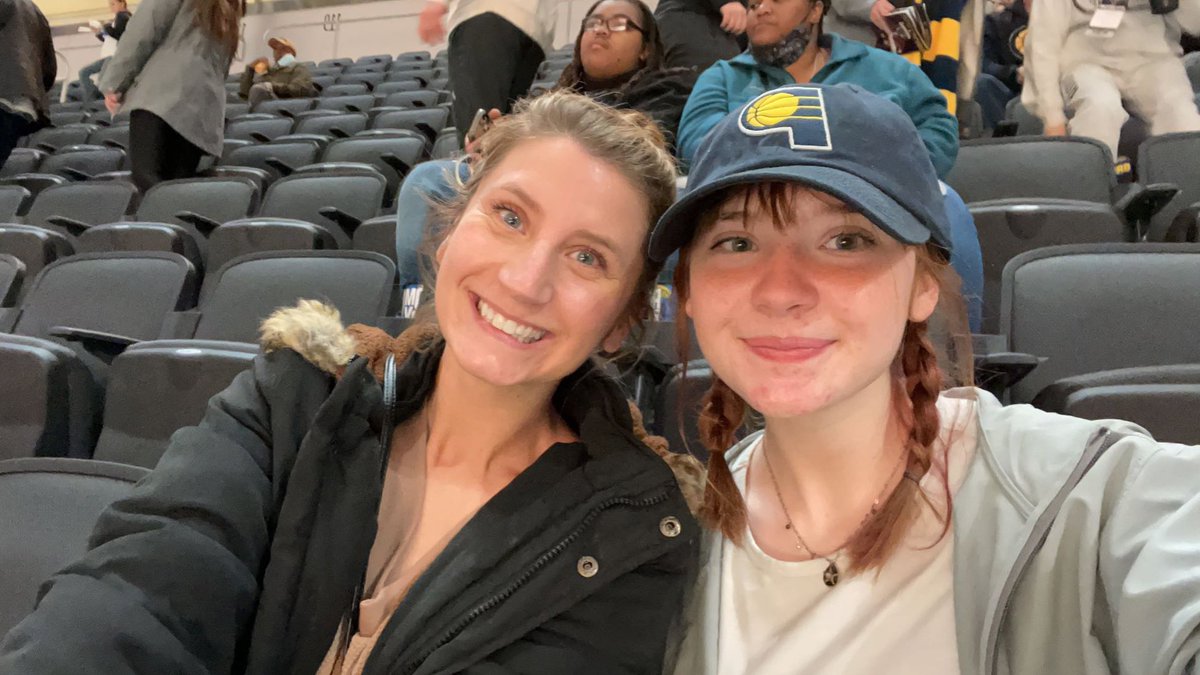 JaydaReece1's tweet photo. #pacersgamenight #Pacers #pacersgame #pacersfan https://t.co/U4PGmVbbE9