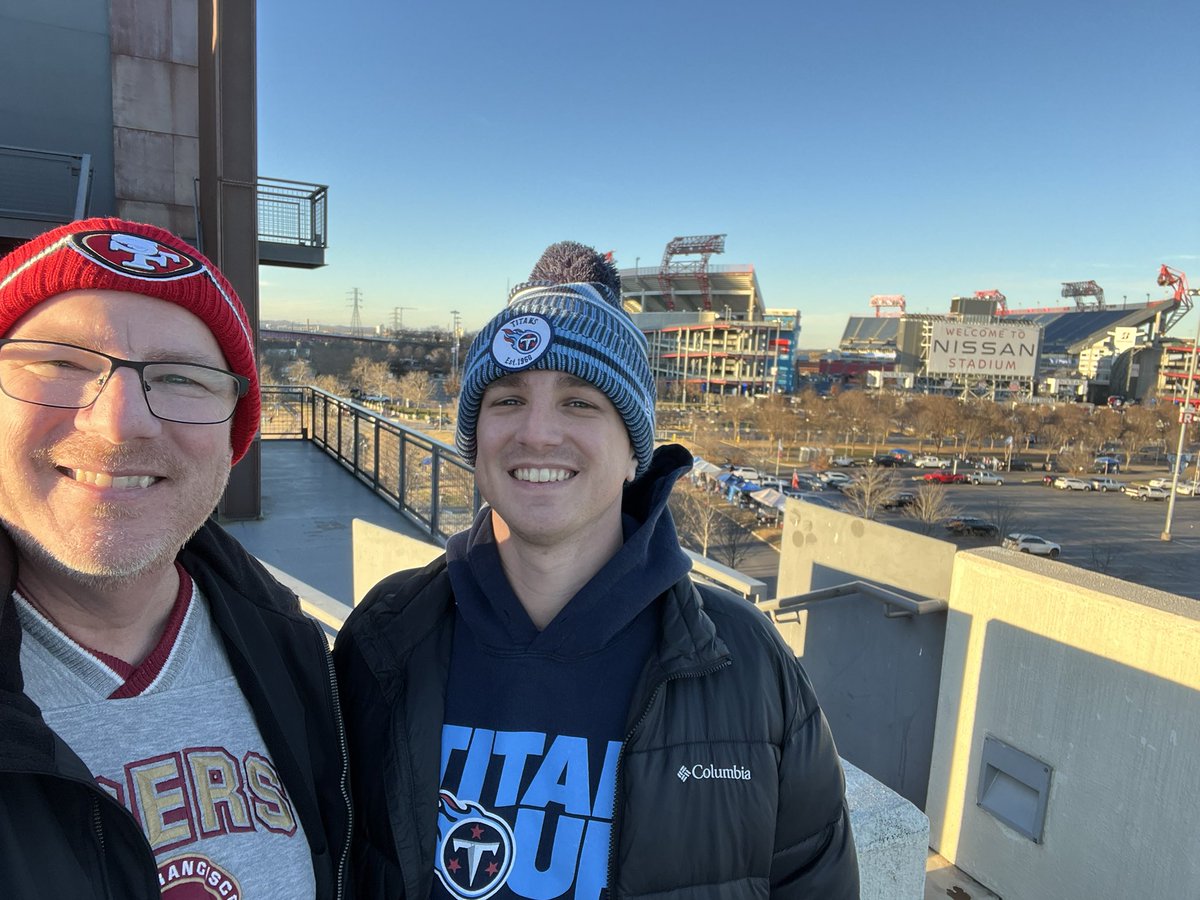 bigr's tweet photo. #titanup https://t.co/NRYtJYqBA3