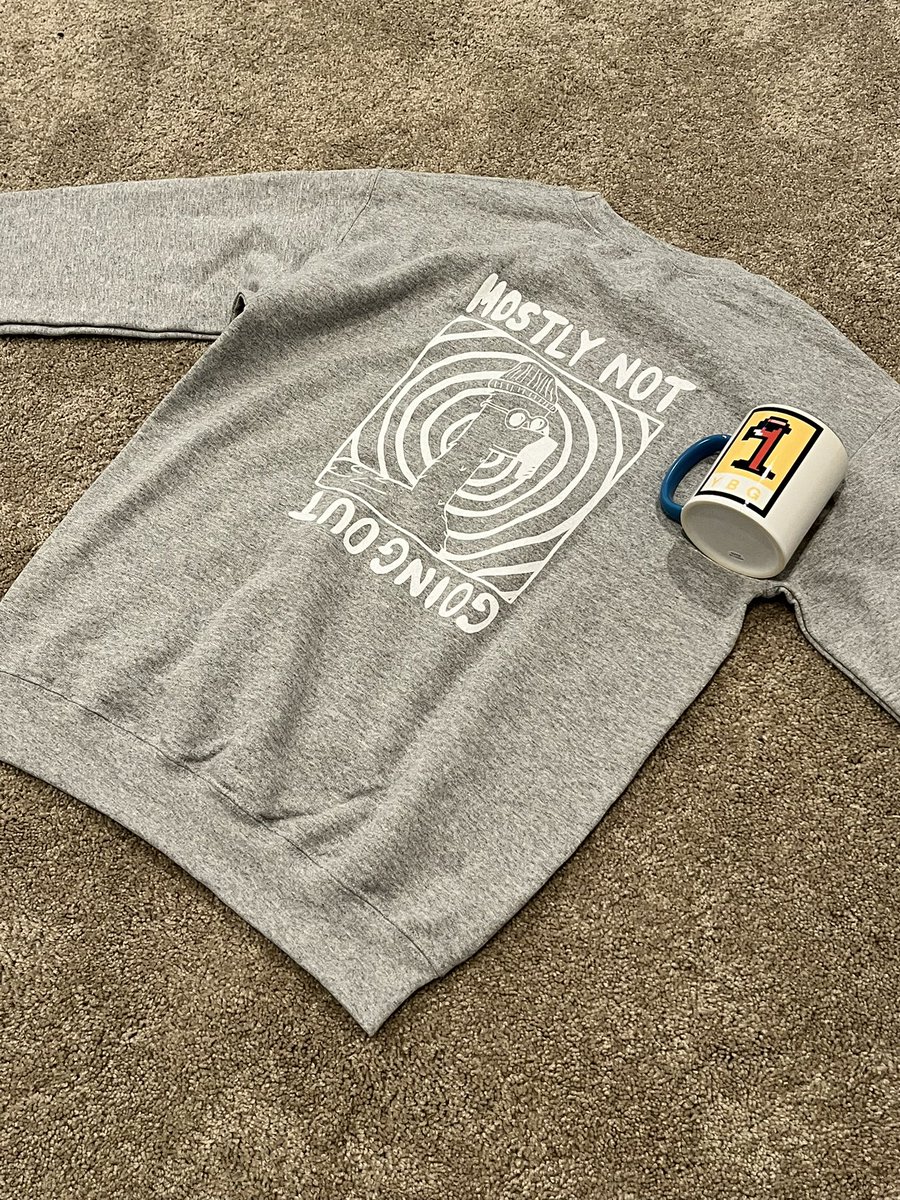CuteCaliflower's tweet photo. Early Christmas present came in! Check out my dope #MNGO gear! 
🦩❤️‍🔥
@yieldling 

#algo #cyrpto #Yieldly #xmas https://t.co/2yLHT5fUSa