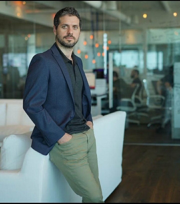 CER_OF_AUT's tweet photo. ➡️📚Michael Mina no puede dejar de hablar de la necesidad de hablar de #testrapidos. Puede que el país haya escuchado finalmente, pero ya es tarde? https://t.co/KkoA60Y7YU https://t.co/gt1iOZS6nN