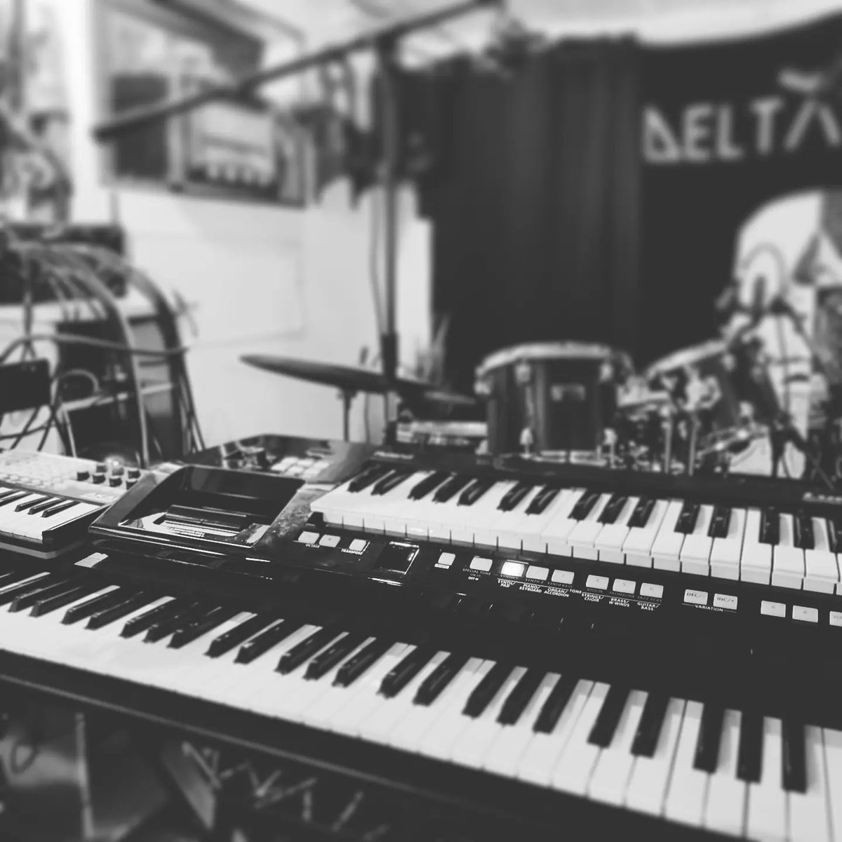 tea_delta's tweet photo. Sound re-locate... [...] Assemblage... Check [loading...]
#Roland #Premier #Sound
#progrock #xair #behringer #midi #jazz #homestudio #vintage #drums #keyboard https://t.co/6TMZbOllTM