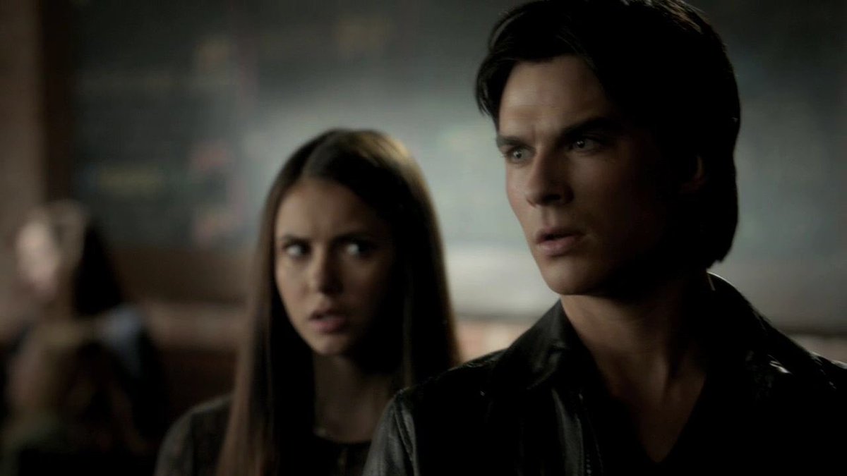 dcvinas's tweet photo. something about lizzie and damon being protective of hope and elena https://t.co/UUHEdmrUku