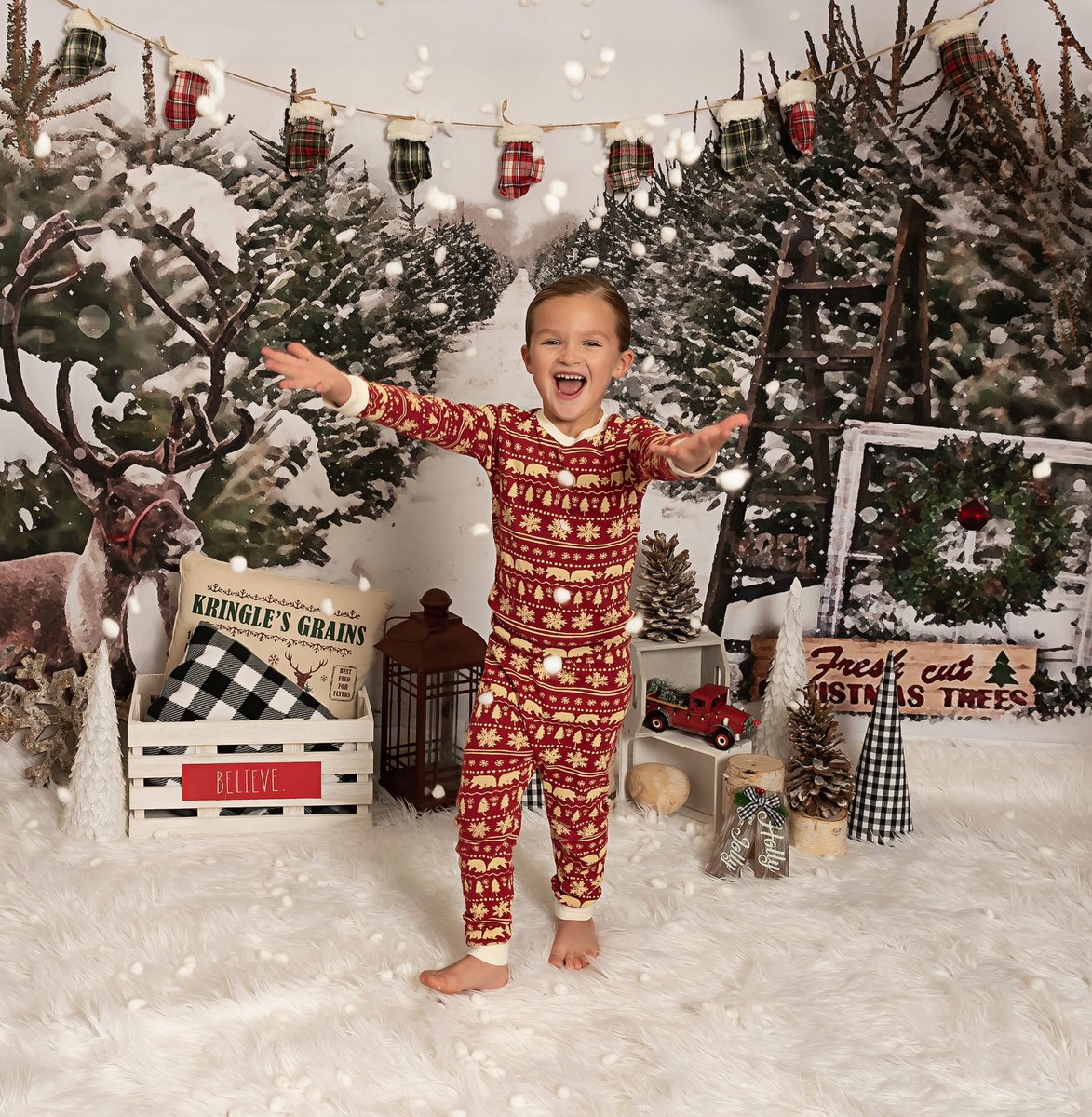 ashleytesoro's tweet photo. Merry Christmas and happy birthday to our sweet son Anthony!!!! Christmas Eve baby 🎅🏻🤶🏻🎄🎁 https://t.co/lQPDEo938w