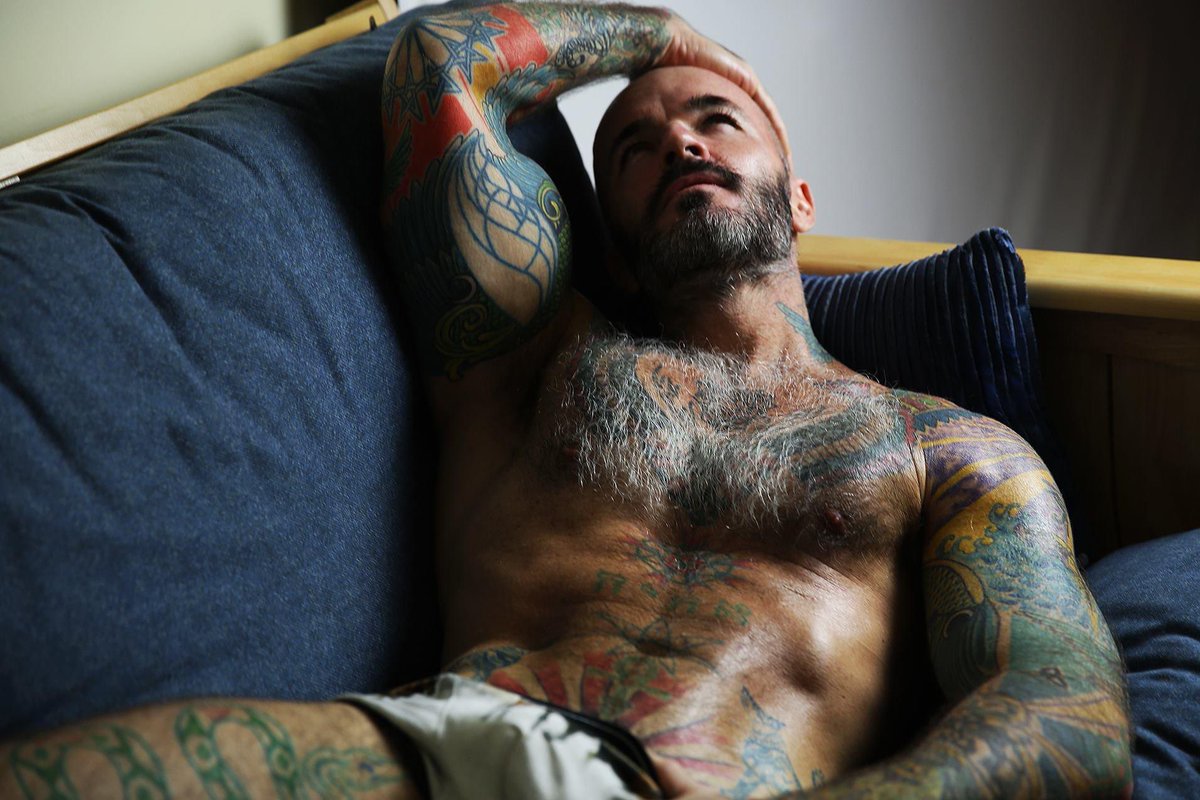 arijhunter's tweet image. Just gonna lay here and not pose.