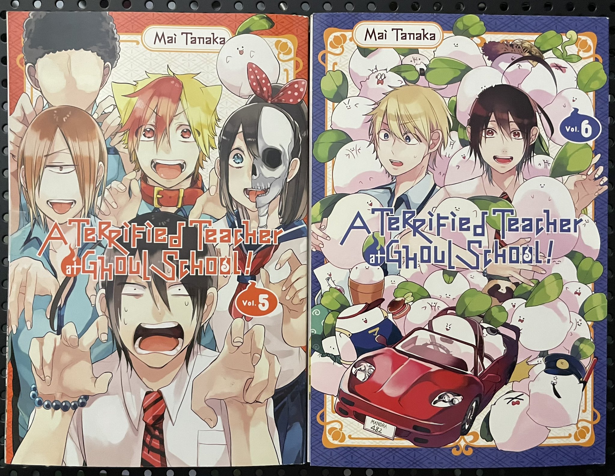 Casual Otaku Today S Manga Is Aterrifiedteacheratghoulschool Youkaigakkounosenseihajimemashita By Mai Tanaka Localized By Yenpress T Co Qmwlj3qhkj Twitter
