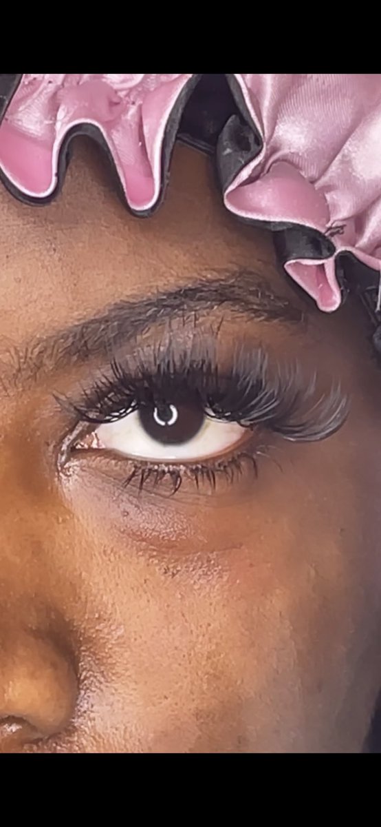 Princesslikaaa's tweet photo. Views from a lash technician! I just wanna share my journey, because I will be finishing esthetician school soon💕Book your appointments now, follow me on IG theprincesslika 💕💕 https://t.co/AqutYDxk7D