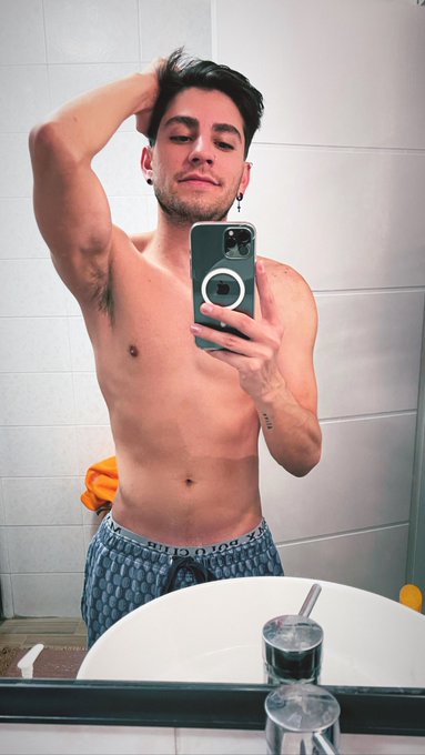 Bonita noche ✌? https://t.co/igFzSoRUrO