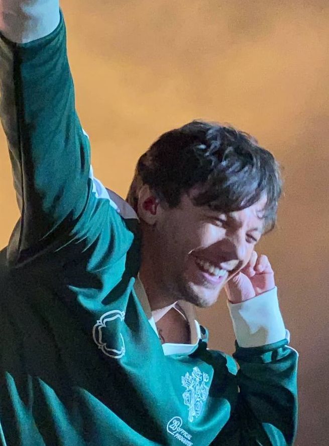 Javieratp2's tweet photo. #HappyBirthdayLouisTomlinson
many emotions together😭💙🦋 https://t.co/YlzF0C6fwX
