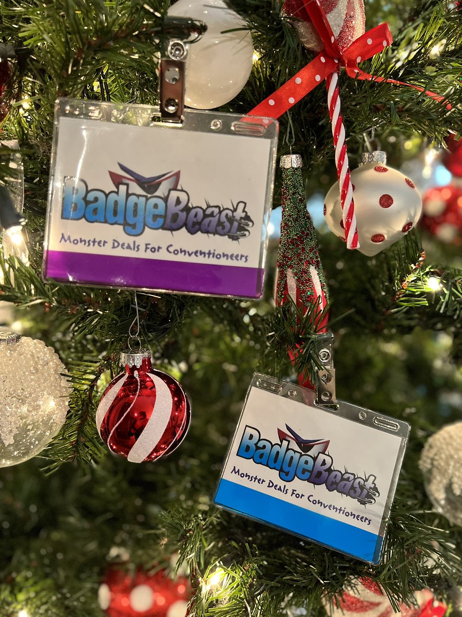 Our translucent color bar badge holder is a great option for your next #event. Ideal for categorizing your attendees and comes in 7 different color options.
Fits a 4”x3” insert.
#eventplanner #meetings #tradeshows #conventions #promo #branding #eventprofs #badge #lanyards