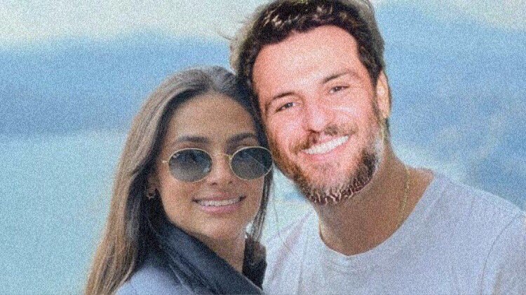 𝓗𝓪𝓲𝔃: 

Mi pequeña hija, a ti te adoro. Llegaste a mi vida en un momento un tanto confuso y aún sigues aquí. Gracias por seguir mis locuras, por rebasar límites y por no hacerme enojar tanto jajaja. 

Te quiero mucho y siempre serás la pequeña de papá. Te ama, tu pai.