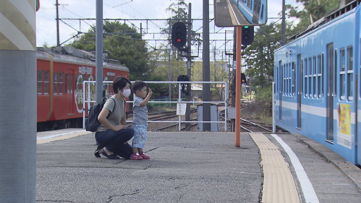 ytvNextry's tweet photo. 快挙‼
関西を拠点とする報道74社1100名のカメラマンで構成される関西写真記者協会の審査会にて、弊社カメラマンとエディターが携わった
「コロナ禍の強豪ダンス部」グランプリの協会賞
「近江鉄道と人々の営み」企画部門金賞
「大阪西成区崖沿いの住宅崩落の瞬間」ニュース部門銀賞に輝きました。 https://t.co/WBblgrdUge