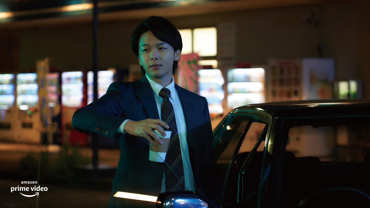 PrimeVideo_JP's tweet photo. ◤ #NoActivity ◢ 
オフショット公開🎬
￣￣￣￣￣￣￣￣￣
コーヒーを片手に佇む
#豊川悦司 さんと #中村倫也 さん☕️
バディ感あふれるツーショットも！

クールなお二人の【異状あり】な姿が見られる本作
お見逃しなく👀

▼視聴ページはこちら🚨
https://t.co/SSImirleLN https://t.co/pKUxLxuIso
