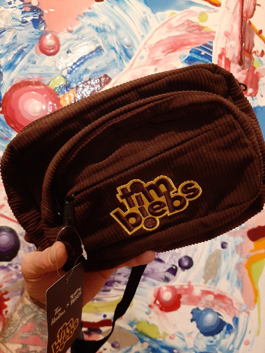 RobertSpeedWgn's tweet photo. Rad x-mas gift! Thanks, Santa!

#biebs #belieber #fashion #style #swag #drip #fanny #pack https://t.co/gOSb6FJpVj