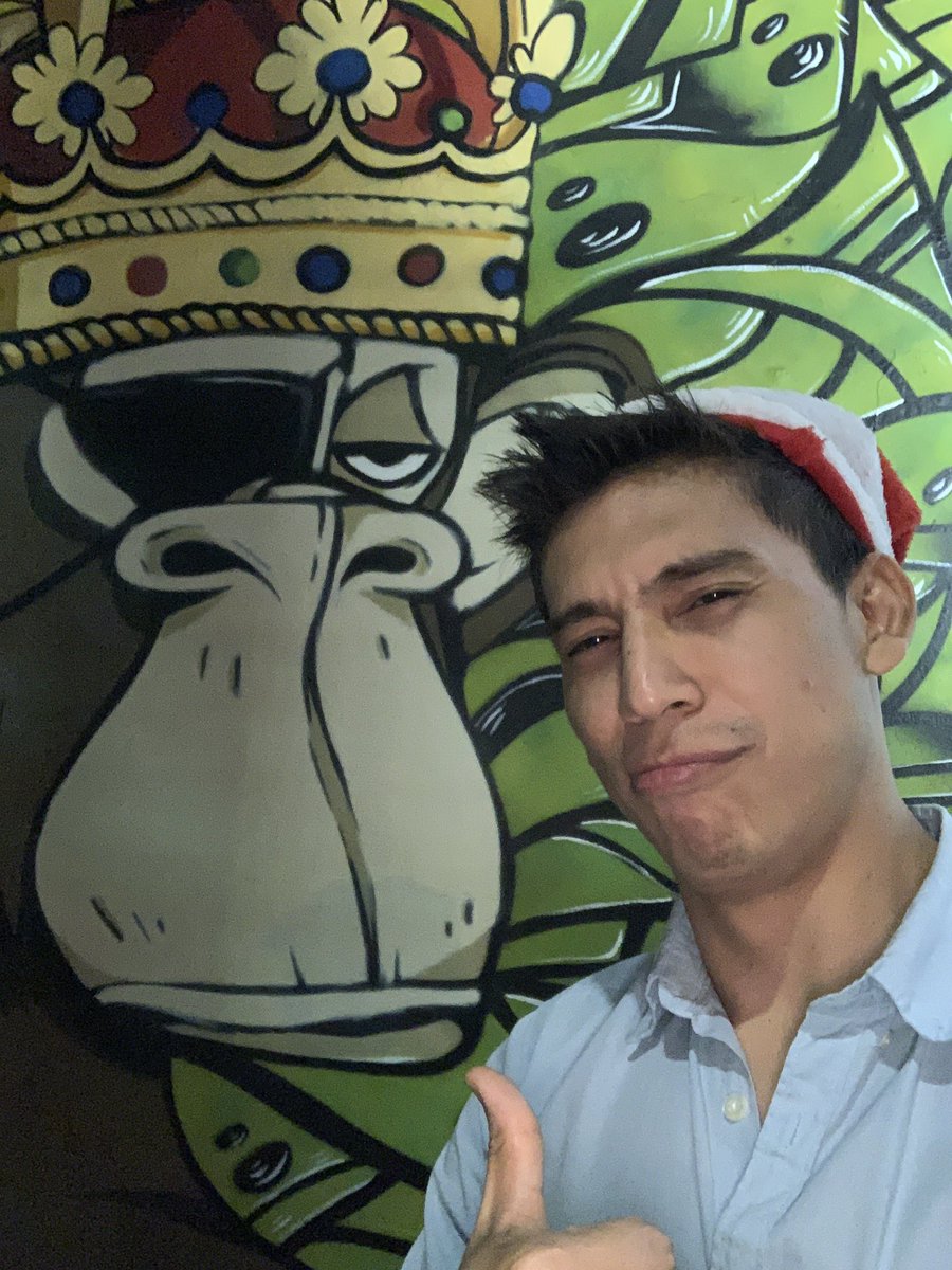 0xUnderdogjc's tweet photo. When you are hanging out with an NFT. #miamiBlockchain #nfts #web3 https://t.co/sEV42lY9lT