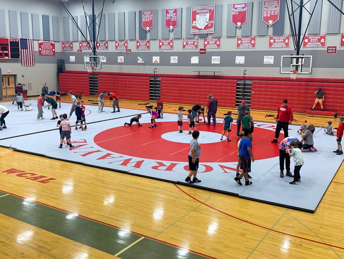 Norwayne Wrestling tweet media