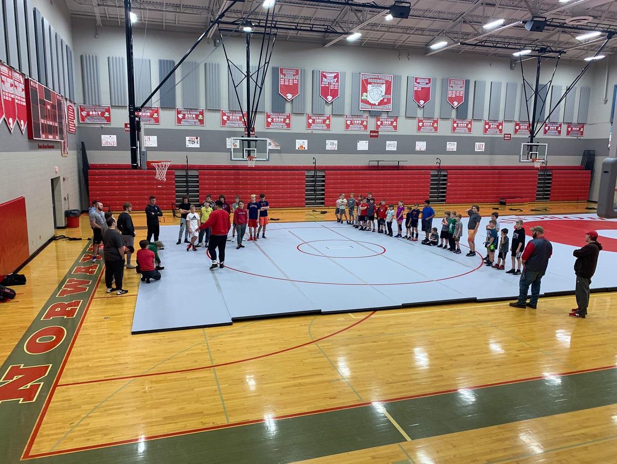12/22/21 
The Annual Alumni, All levels , and the Bobcat Wrestling Family Holiday  Practice! 
Finishing the year strong ! New Wrestling Mats!  Bright future!  Merry Christmas !  Happy New year ! #bobcatpride