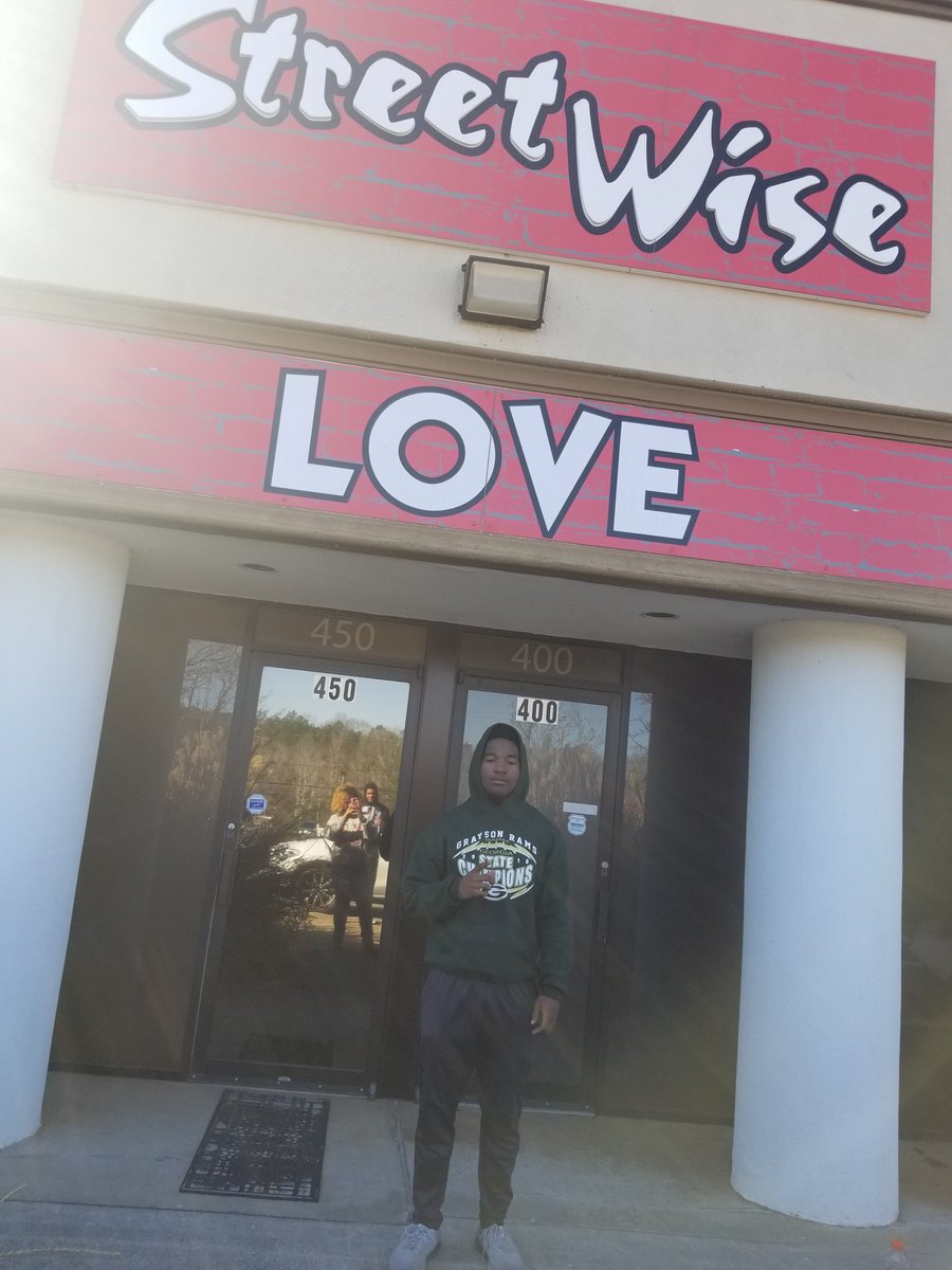 So proud of my son for spending his day volunteering at the local food bank.  Always be a blessing to others! <a href="/DylanElderG5/">Dylan Elder</a>