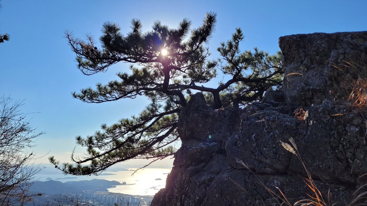 웅산으로 가는 길목에서~~