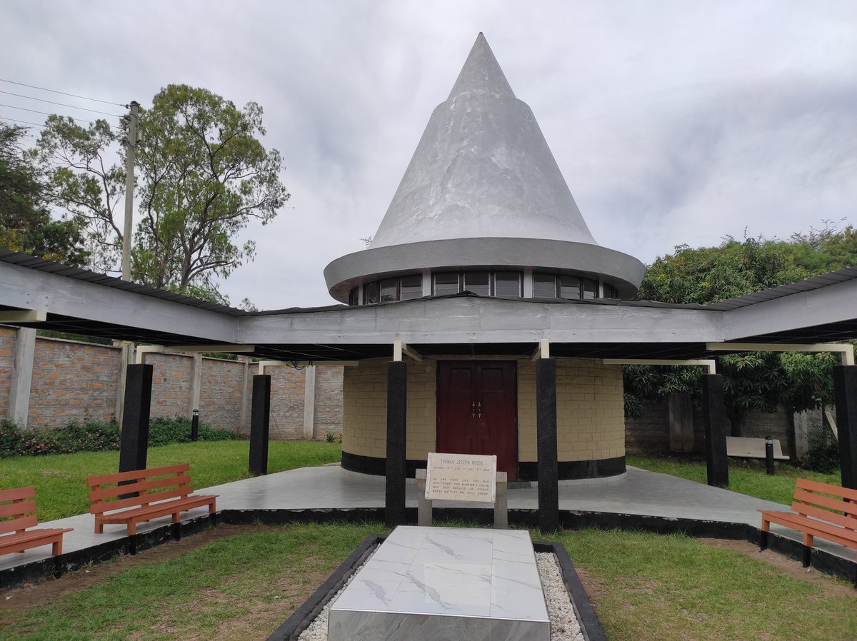 Before I leave <a href="/RusingaIsland/">Rusinga Island</a> a quick goodbye to the Tom Mboya Mausoleum, a place that has given me so many beautiful #RusingaFest2021 memories.

#RusingaFestAt10
#RusingaFestival
#NowTravelready