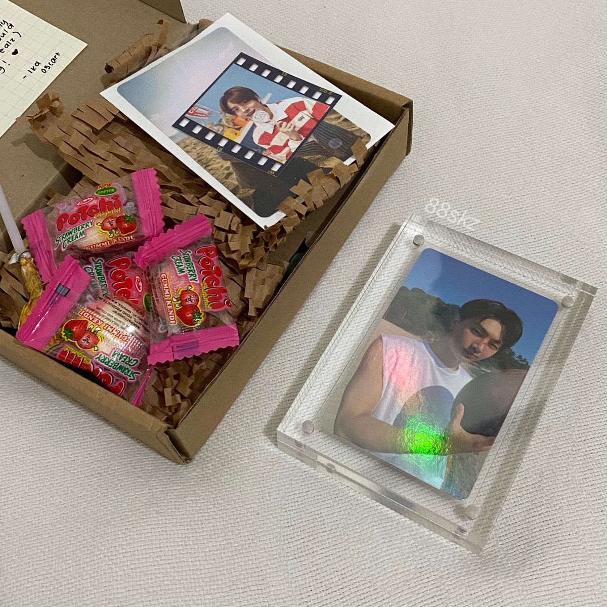 88skz's tweet photo. jay braso is home 🤩

thank you for the super smooth transaction and for packing him super nicely! ty also for the freebies @05cart ! #05realz 🤍✨ https://t.co/aNaiKTaYni