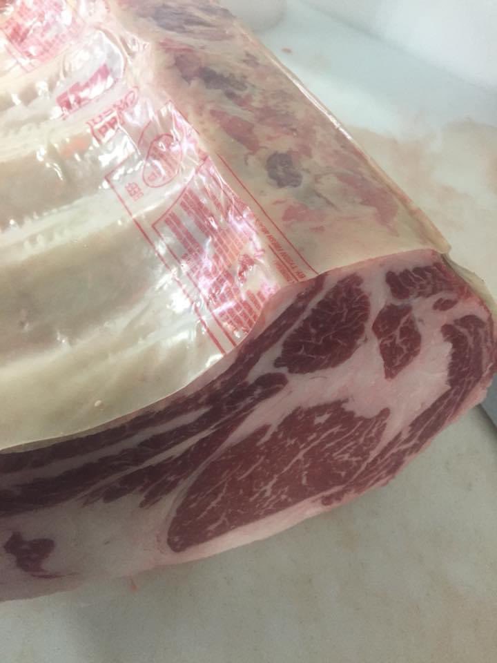 daveyhubb's tweet photo. Early start! @thebutcherysl #meatislove https://t.co/ArEZVEwmRA