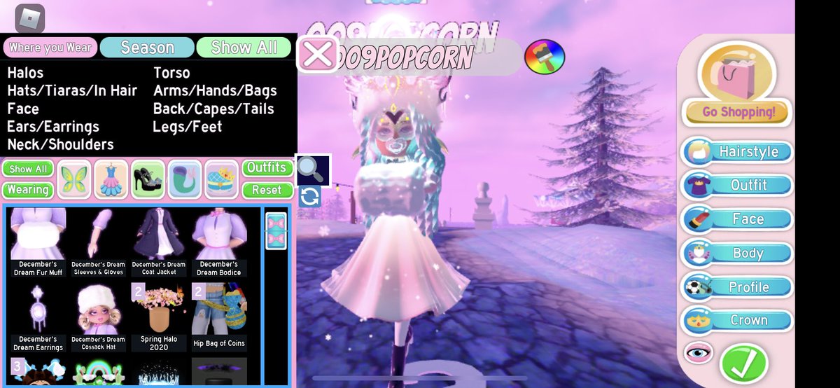 Decembers dream set giveaway ❄️

Rules ⛄️
_•Follow me•_
❄️Like n Retweet❄️

Extras 
Retweet with tags / Tag a friend 

#royalehighoutfit #royalehigh #RoyaleHighTea