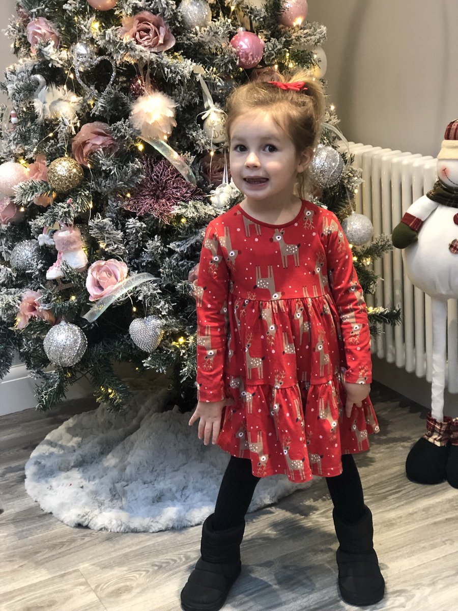 digitalabbie's tweet photo. @KayBurley here’s 3 year old Amber from Romford 😊 https://t.co/J4GOLd9aN7