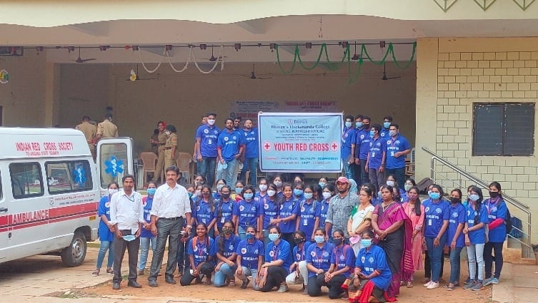 NssBhavans's tweet photo. NSS unit of Bhavans in association with Youth Red Cross Society has conducted Blood Donation Camp in the campus on 1/11/2021. @_NSSIndia @YASMinistry @ianuragthakur https://t.co/WegbAPCK5a