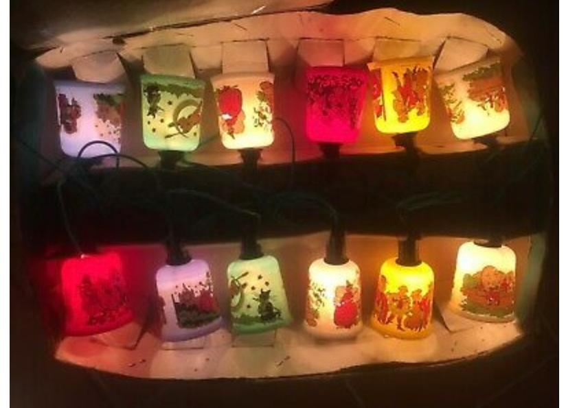 JohnSocEnt's tweet photo. Jingle, jingle, jingle as I breakfast this morning 🌄 then outside a cascade of flashing lights. Not #SantaClaus that's for tonight. Ah, its the @BrysonRecycling team working through the dark, because it may be #ChristmasEve but it is of course, #RecycleFriday at the McMullans' https://t.co/f6p9XB7s4t