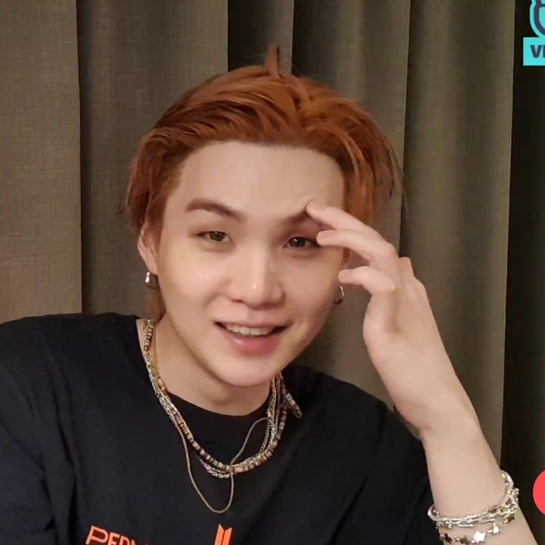 bngtanhope's tweet photo. ‼️DIFUNDAN‼️

aquí un carrd con msjs bonitos que le pueden enviar a yoongi en weverse, usenla y deseenle pronta recuperación, esperemos que siga como ahora, sin síntomas y que todo esté bien 💗

💌: https://t.co/i0Zi0BQxou https://t.co/xqwzF7gry0