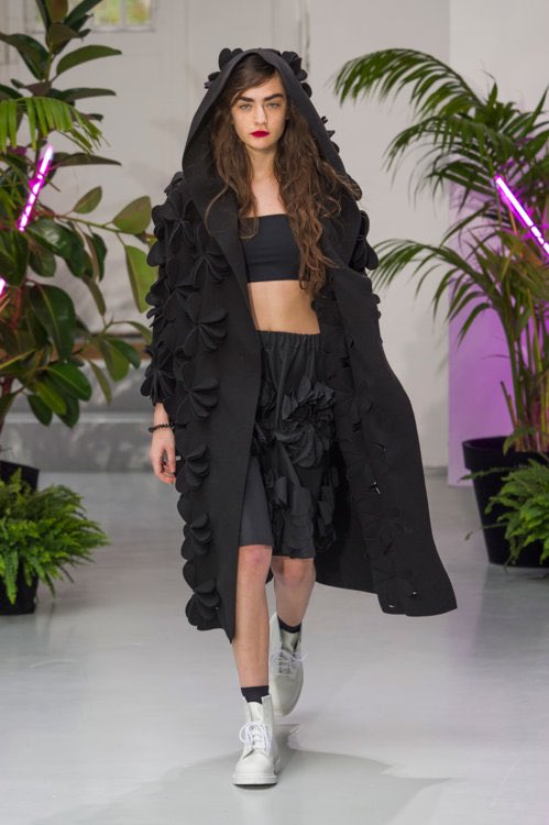 UyavaP's tweet photo. PASKAL
Paris Fashion Week
First appearance – 2016 https://t.co/PjS9XDYQO5