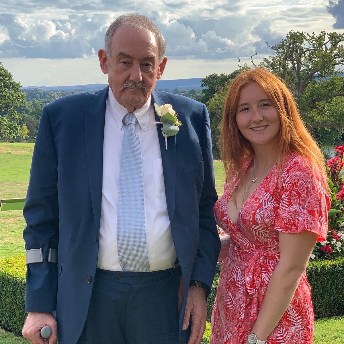 rangachloe's tweet photo. 23.12.21 
Thank you for being an incredible Grandad, I’m so proud of the fight you put up. Hope you’re enjoying being with Nan again, if I find a love like you pair had then I’ll be happy 💕 Hope I make you proud, love you 💕
#fuckcancer https://t.co/1EhZWS9Cue